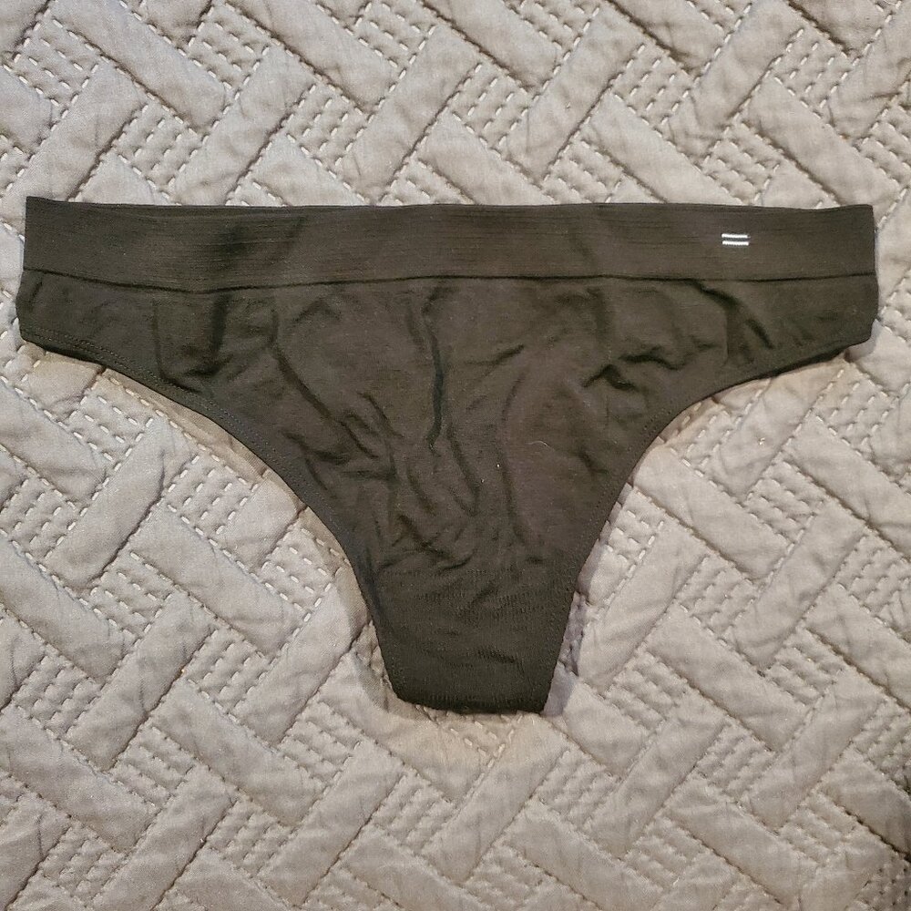 Branwyn Merino Wool Essential Thong – Black, Size M